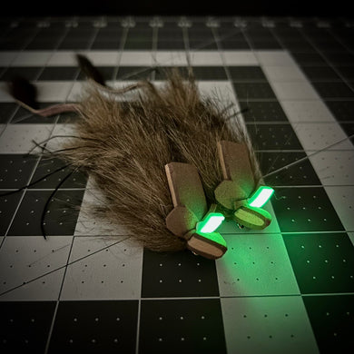 Glow in the dark mouse fly for trophy fish